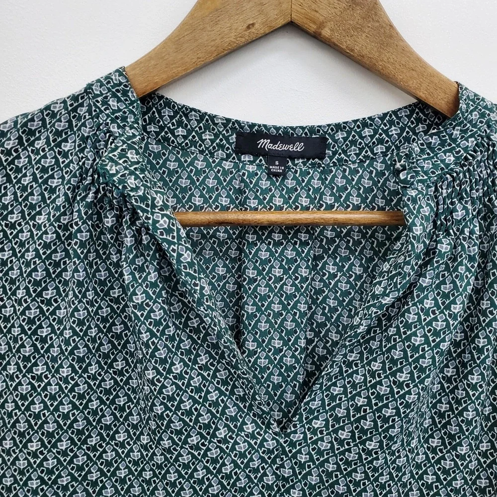Madewell‎ Womens Floral Silk Memory Blouse Top Size S Green V-Neck 3/4 Sleeve